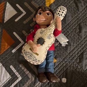 Miguel coco Disney plush